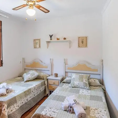 El Olivo De Burbunera By Ruralidays Holiday home